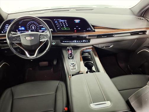 2023 Cadillac Escalade ESV Luxury