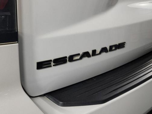Crystal White Tricoat 2023 Cadillac Escalade ESV Sport