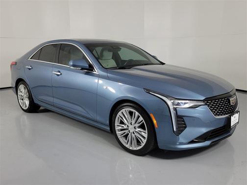 2023 Cadillac CT4 Premium Luxury