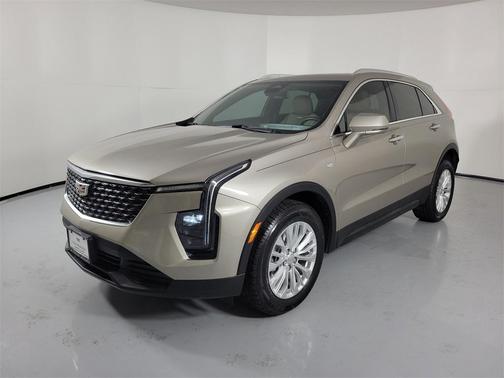 2024 Cadillac XT4 Luxury