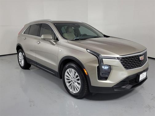 2024 Cadillac XT4 Luxury