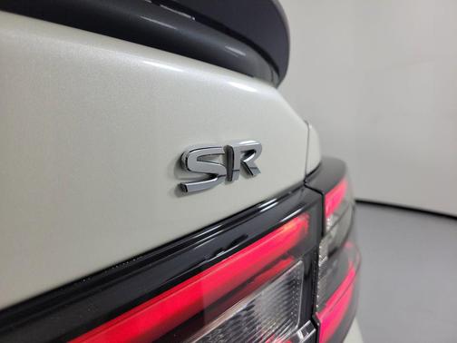 2023 Nissan Maxima SR Xtronic CVT