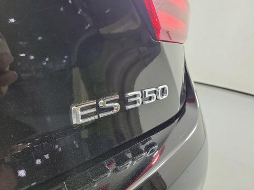 2018 Lexus ES 350 Base
