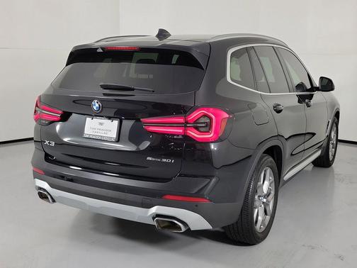 Black Sapphire Metallic 2024 BMW X3 sDrive30i