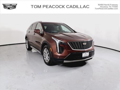 2022 Cadillac XT4 Premium Luxury