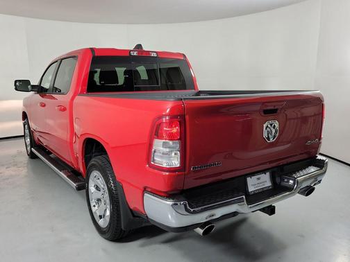 Flame Red Clearcoat 2022 RAM 1500 Big Horn/Lone Star