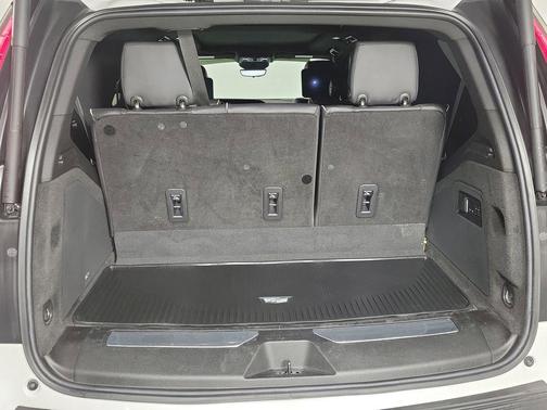 Crystal White Tricoat 2021 Cadillac Escalade Premium Luxury