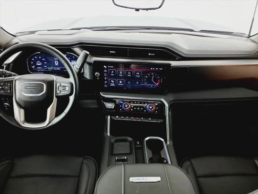 2024 GMC Sierra 2500 Denali