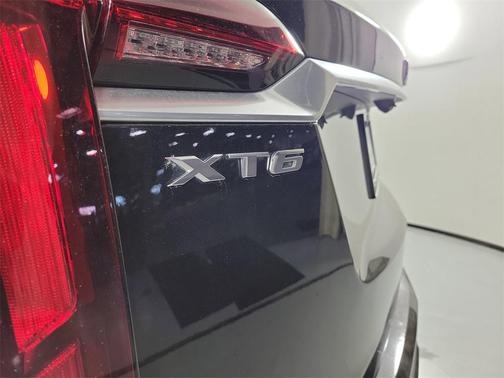 2020 Cadillac XT6 Premium Luxury AWD