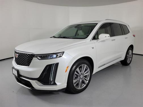 2023 Cadillac XT6 Premium Luxury FWD