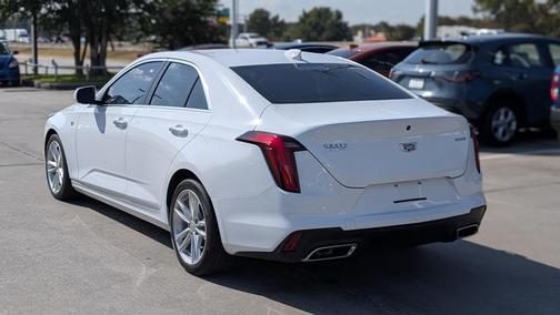2021 Cadillac CT4 Luxury