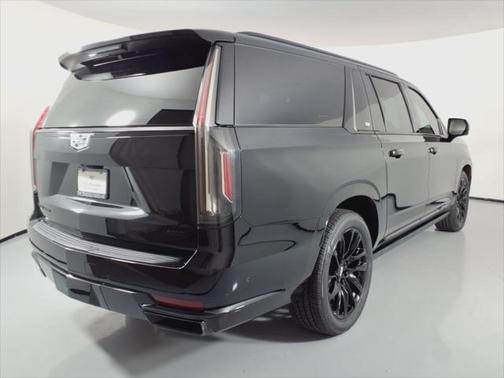 2021 Cadillac Escalade ESV Sport