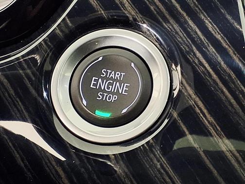 2024 Cadillac XT6 Premium Luxury FWD