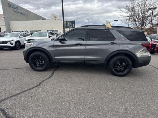 2022 Ford Explorer TIMBERLINE