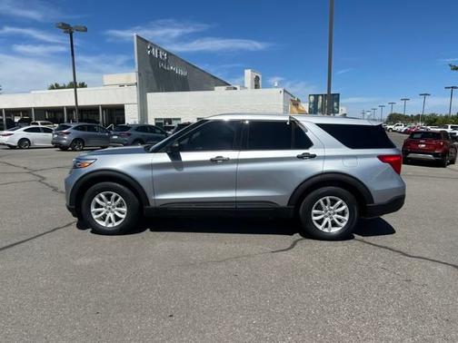 2021 Ford Explorer BASE
