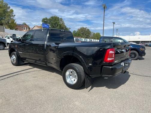 2021 RAM 3500 LARAMIE