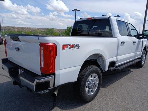 2023 Ford F-250 XLT