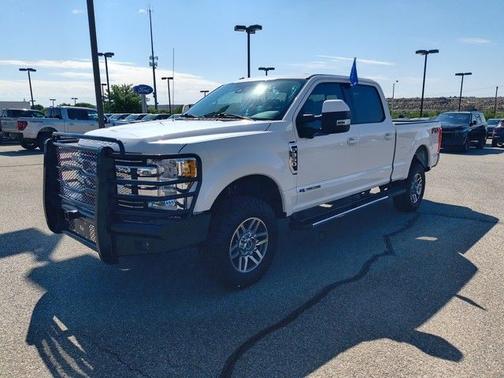 2017 Ford F-350 LARIAT SUPER DUTY