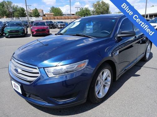 2017 Ford Taurus SE