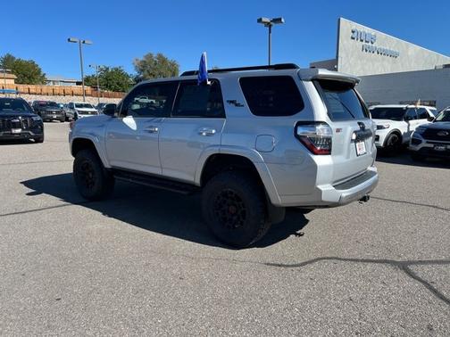 2022 Toyota 4Runner TRD OFF ROAD PREMIUM