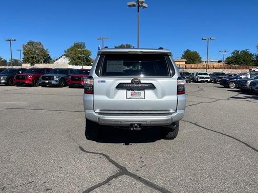 2022 Toyota 4Runner TRD OFF ROAD PREMIUM