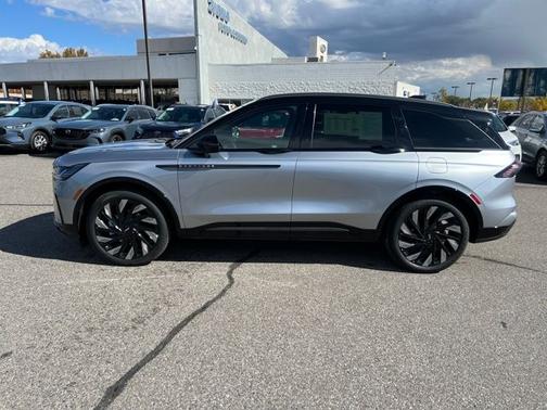 2025 Lincoln Nautilus RESERVE