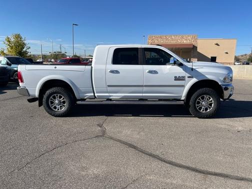 2016 RAM 3500 LARAMIE