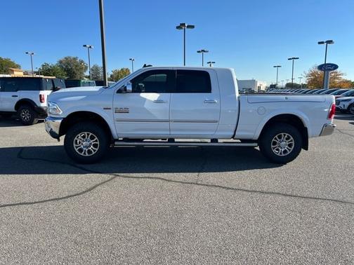 2016 RAM 3500 LARAMIE