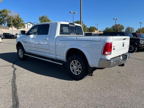 2016 RAM 3500 LARAMIE