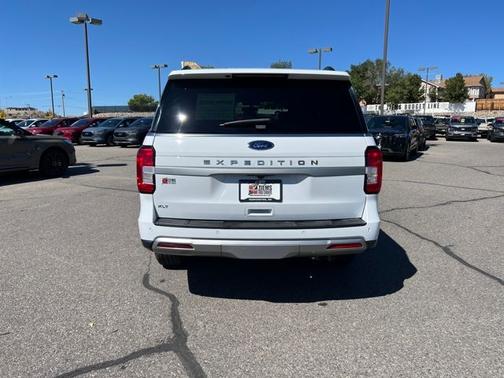 2024 Ford Expedition XLT