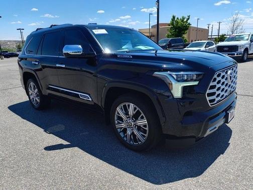 2024 Toyota Sequoia CAPSTONE