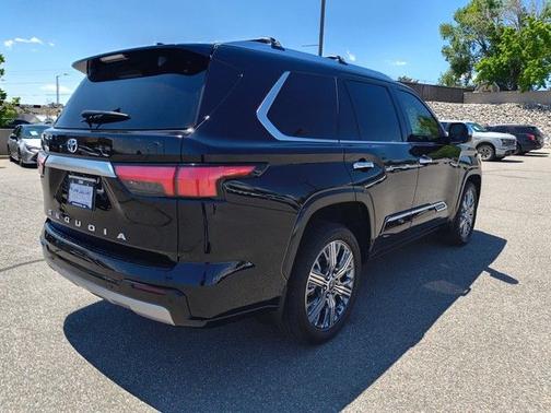 2024 Toyota Sequoia CAPSTONE
