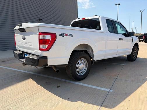 Oxford White 2021 Ford F-150 XL