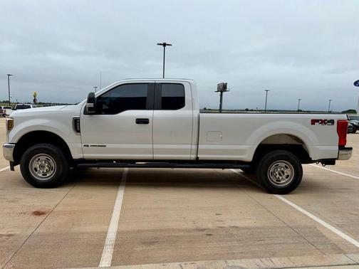 Oxford White 2019 Ford F-250 XL