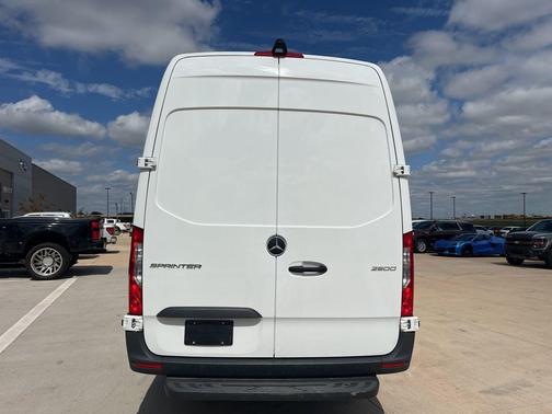 2024 Mercedes-Benz Sprinter 2500 Crew 170 WB