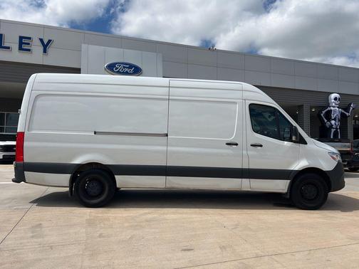 2024 Mercedes-Benz Sprinter 2500 Crew 170 WB