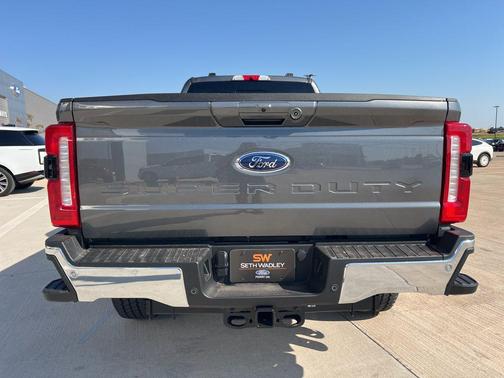 2026 Ford F-350 Lariat