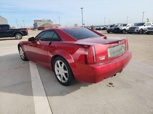 2004 Cadillac XLR Base