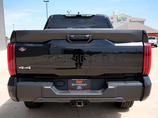 Midnight Black Metallic 2022 Toyota Tundra SR5