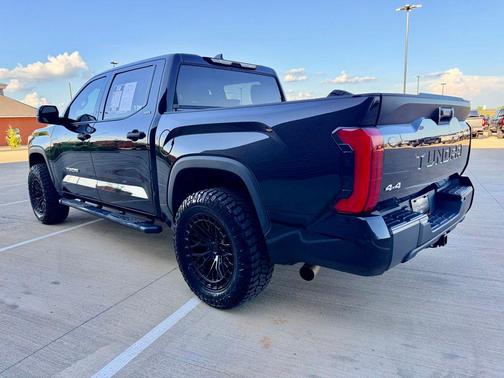 Midnight Black Metallic 2022 Toyota Tundra SR5