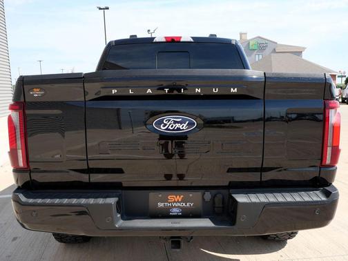 Agate Black Metallic 2024 Ford F-150 Platinum
