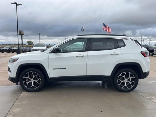 2024 Jeep Compass Latitude