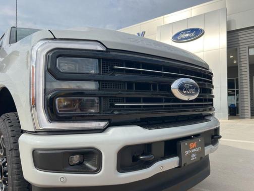 2026 Ford F-250 Platinum
