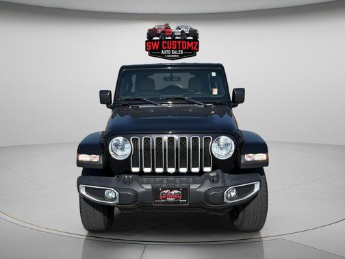 Black Clearcoat 2021 Jeep Wrangler Unlimited Sahara