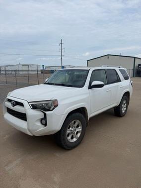 Super White 2015 Toyota 4Runner SR5
