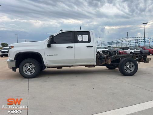 2022 Chevrolet Silverado 2500 WT