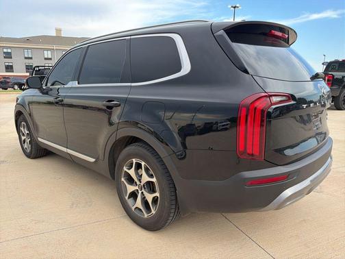 Ebony Black 2021 Kia Telluride EX