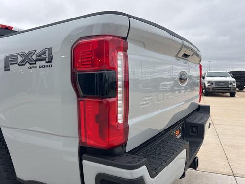 2026 Ford F-350 Lariat