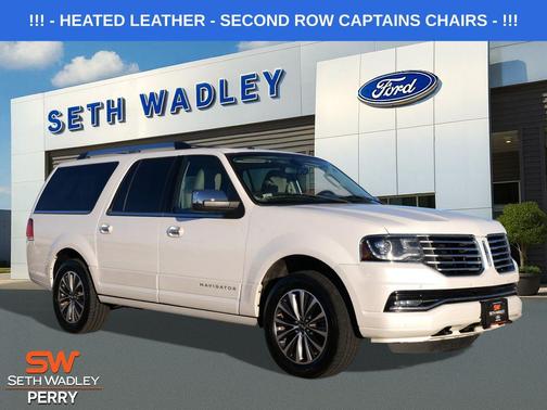 2015 Lincoln Navigator Base