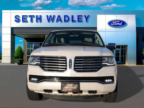 2015 Lincoln Navigator Base